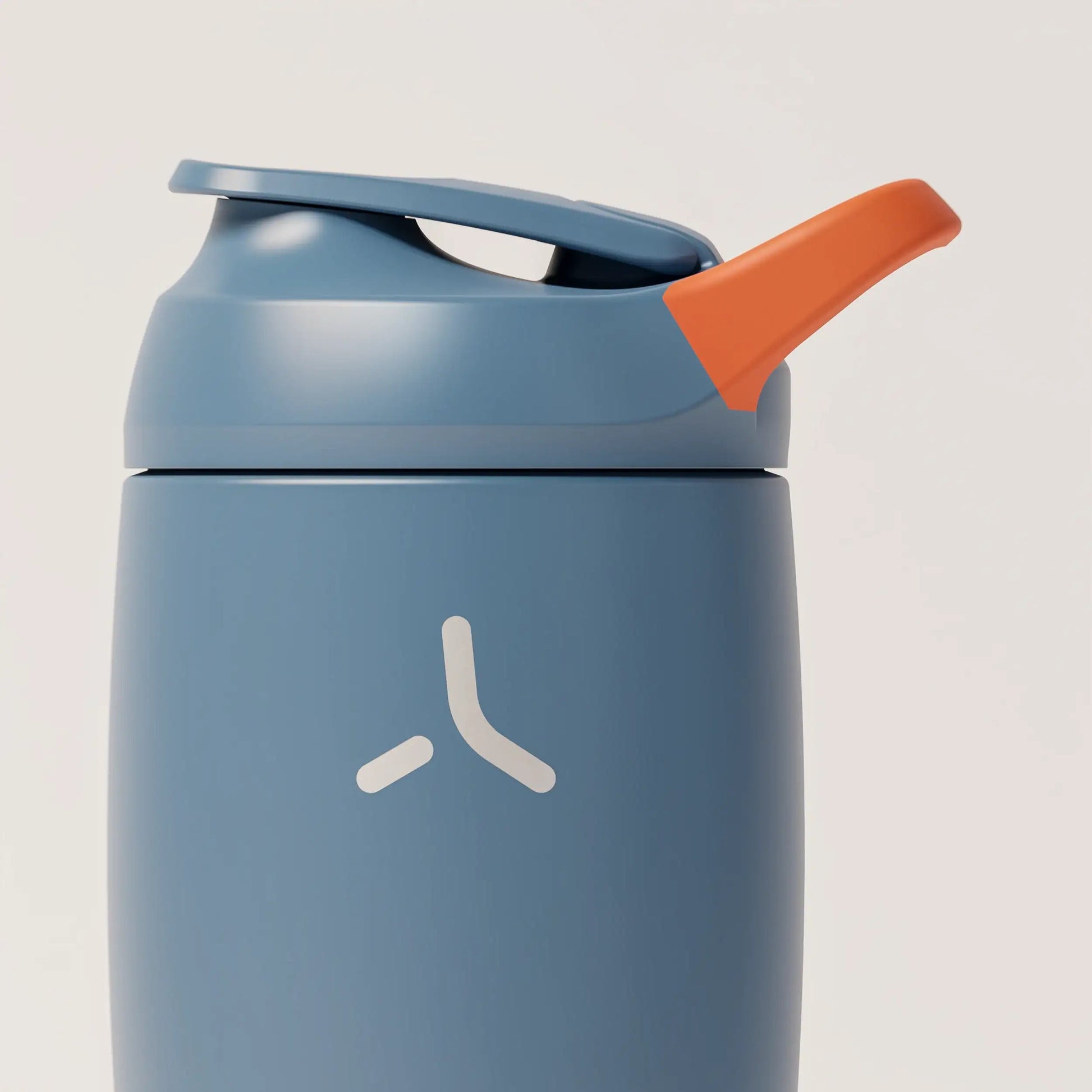 insulated-performance-shaker-bottle-m8 SHKR_18550_dwSS-S1.1_midnightBlue_burntOrange_1_8_orthoLid_edit.png
